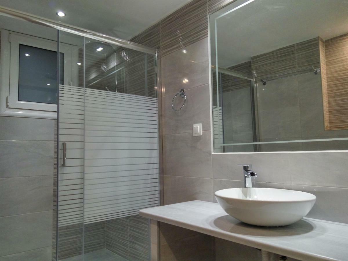 Helios & Elia Family Apartment Liapades Zewnętrze zdjęcie