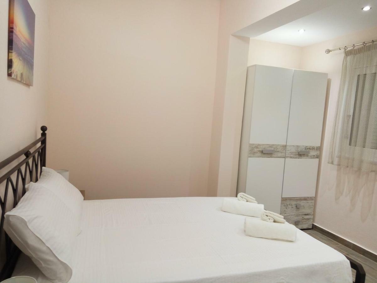 Helios & Elia Family Apartment Liapades Zewnętrze zdjęcie